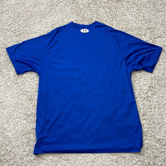 EUC Men’s Under Armour Loose Blue Basketball HeatGear Short Sleeve Shirt Size XL - Picture 5 of 7